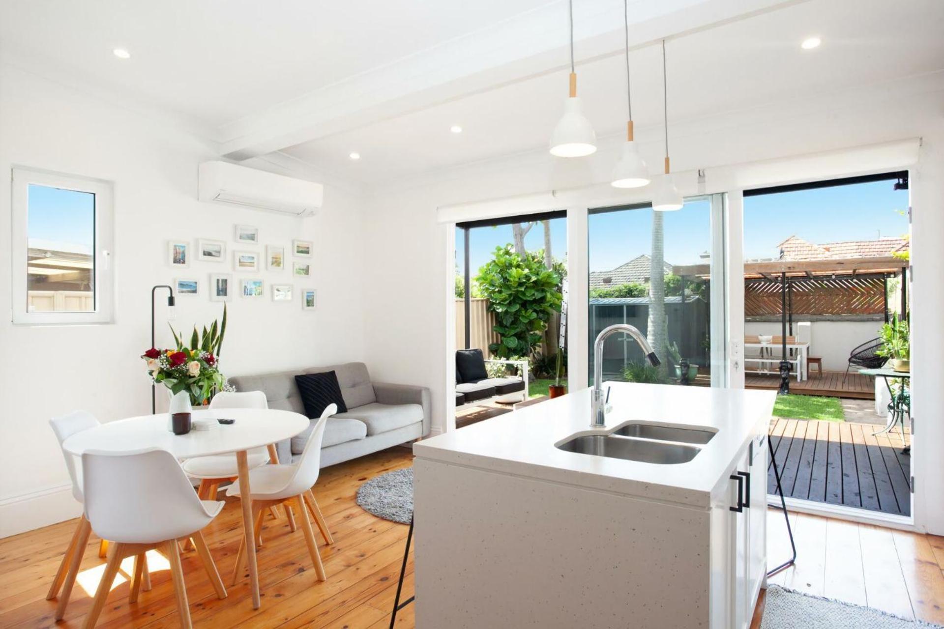 Garden Oasis Sydenham Villa Sydney Exterior photo