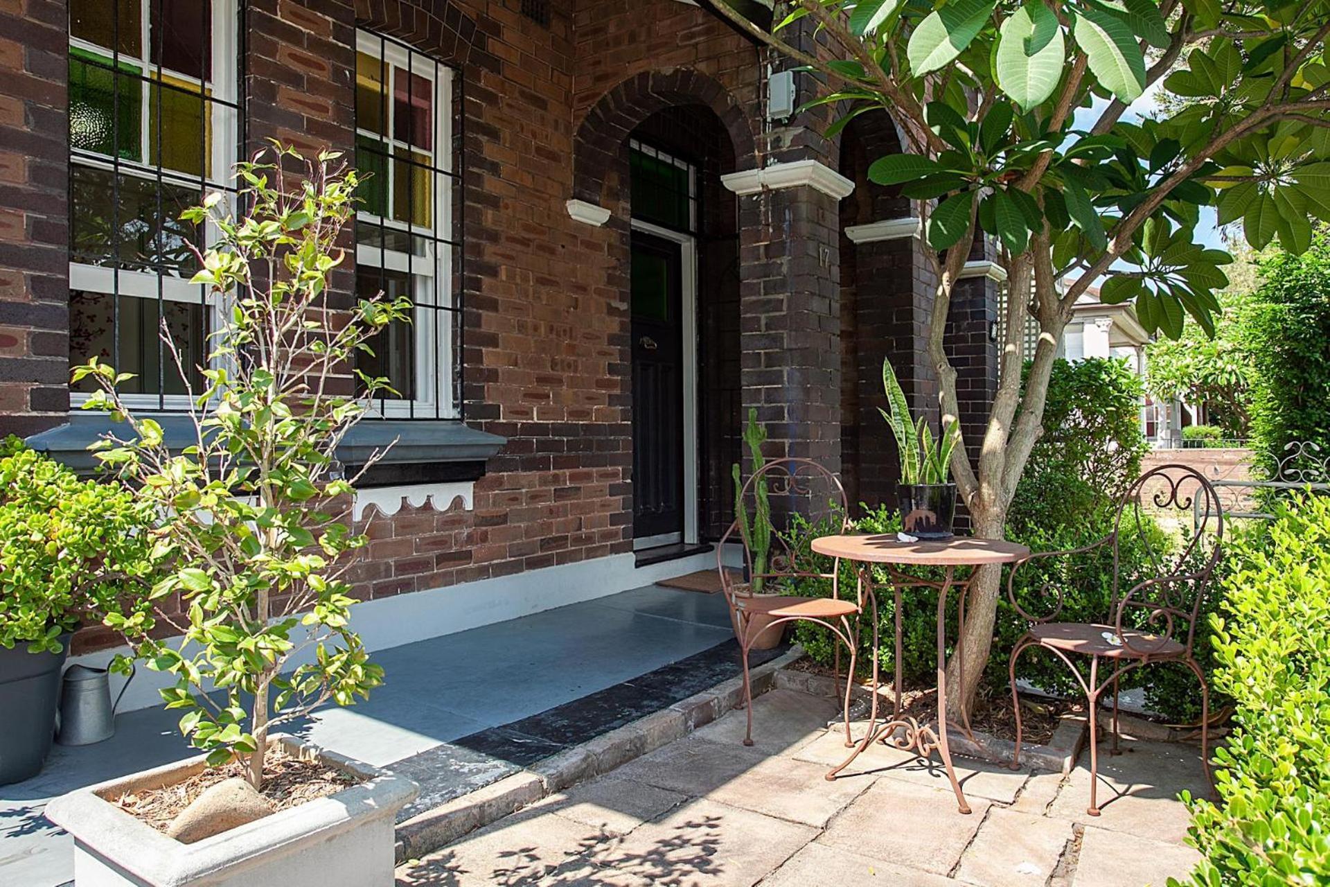 Garden Oasis Sydenham Villa Sydney Exterior photo